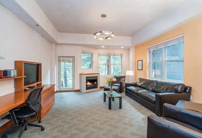 فندق Camels Garden