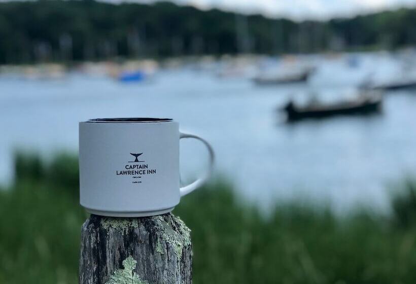 酒店 Captain Lawrence Inn