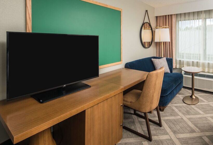 Hotel Doubletree By Hilton Gainesville