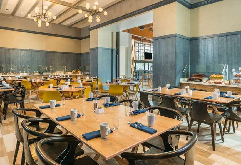 Hotel Doubletree By Hilton Gainesville