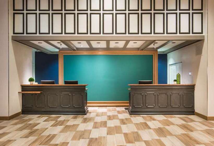 Hotel Doubletree By Hilton Gainesville