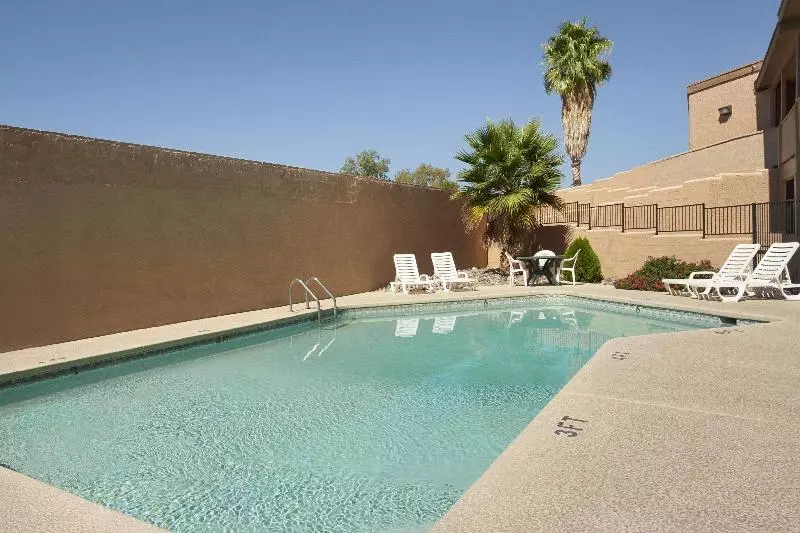 ホテル Knights Inn Tucson D.m.a.f Area