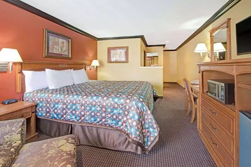 Hotelli Quality Inn & Suites