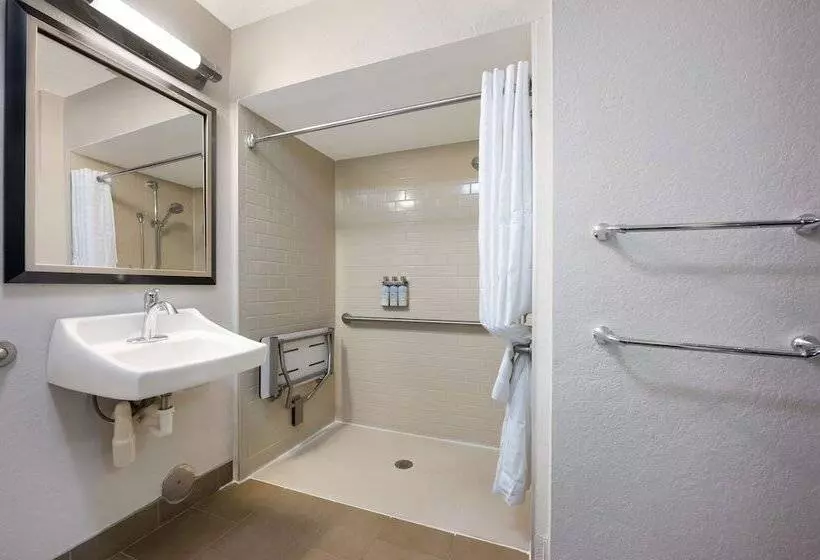 호텔 Sonesta Simply Suites Huntsville Research Park