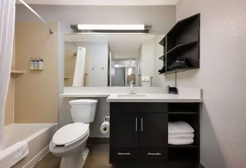 호텔 Sonesta Simply Suites Huntsville Research Park