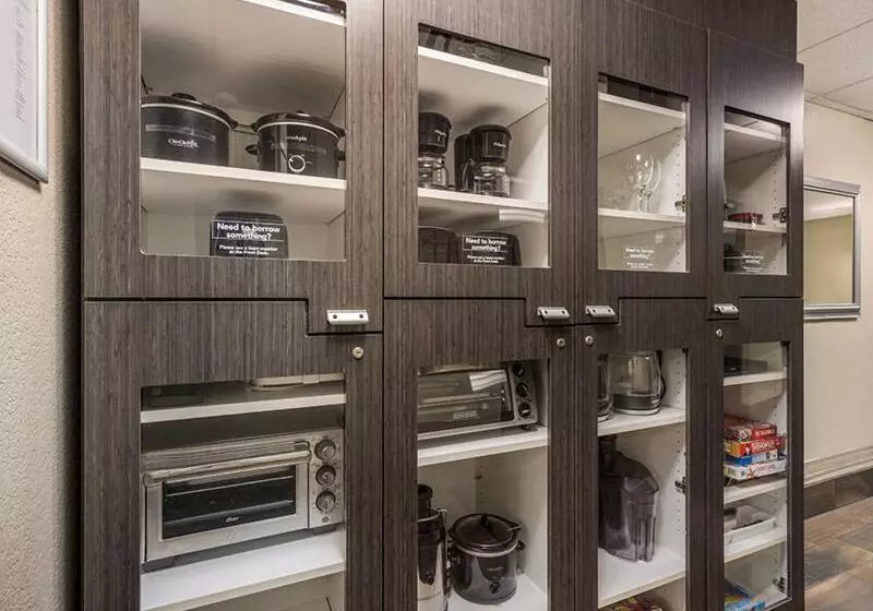 호텔 Sonesta Simply Suites Huntsville Research Park