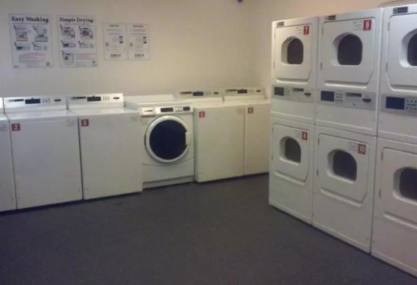 Hotelli Intown Suites Extended Stay Carrollton Tx – West Trinity Mills