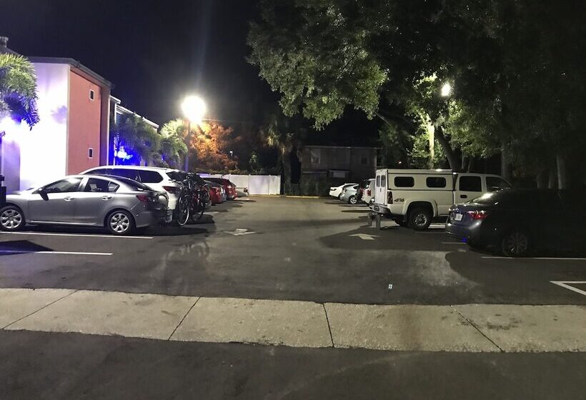 Мотель Tropical Inn & Suites, Downtown Clearwater