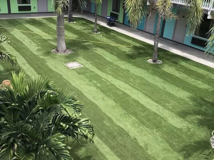 مُتل Tropical Inn & Suites, Downtown Clearwater