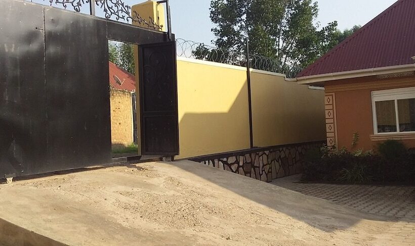 Pensionat Rainbow Courts