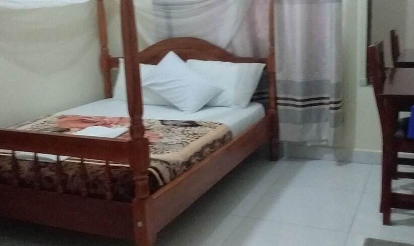 Pensionat Rainbow Courts