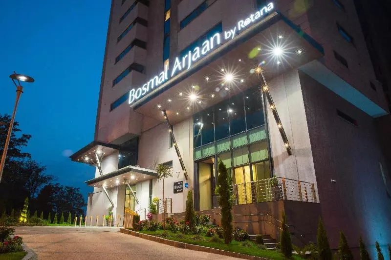 Hotelli Bosmal Arjaan By Rotana