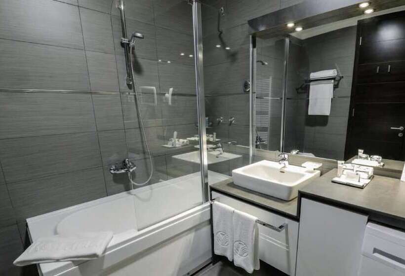 בית מלון כפרי Bosmal Arjaan By Rotana