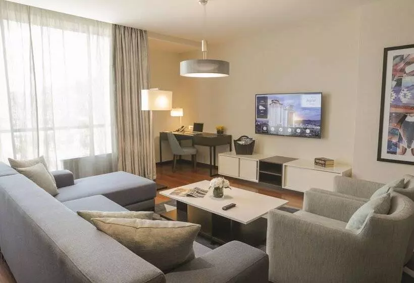 Hotelli Bosmal Arjaan By Rotana