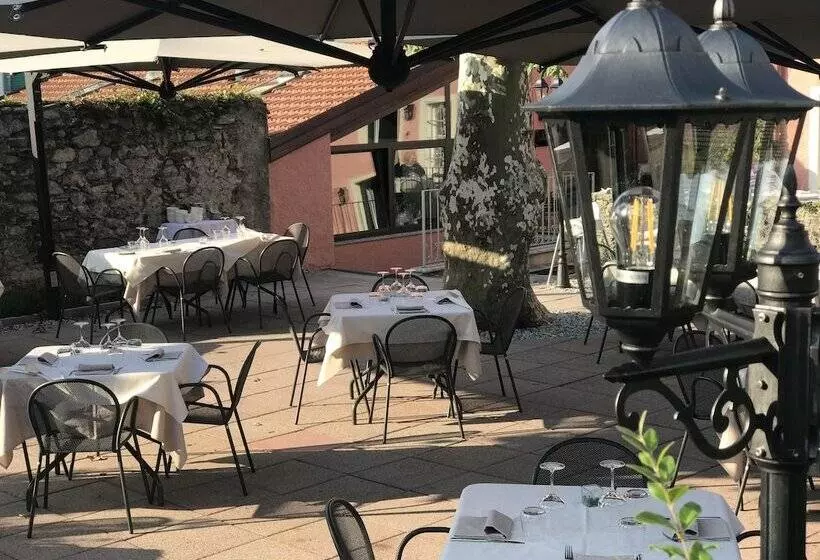 ホテル Locanda Capolago