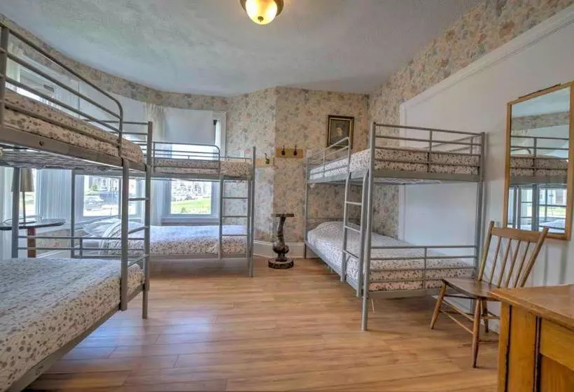 Retkeilymaja Hi Charlottetown Backpacker S Inn