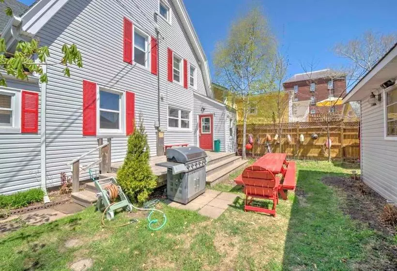 Retkeilymaja Hi Charlottetown Backpacker S Inn