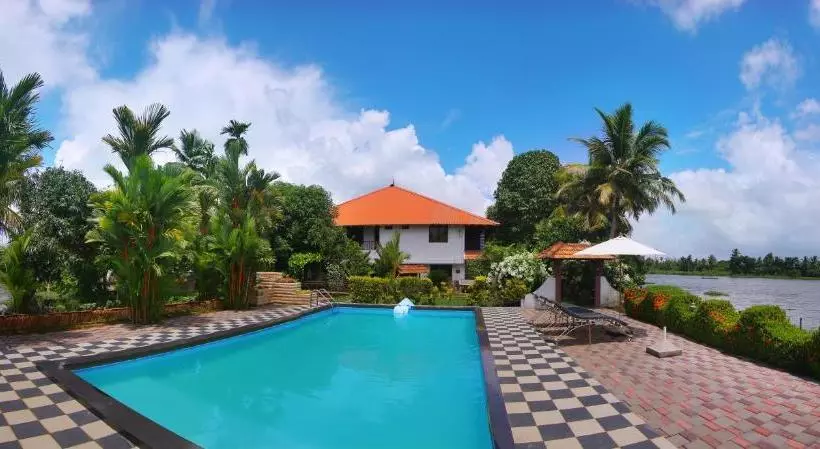 Green Palace Ayurveda Resort