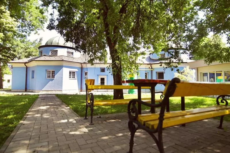 پانسیون Apartmani Ramonda