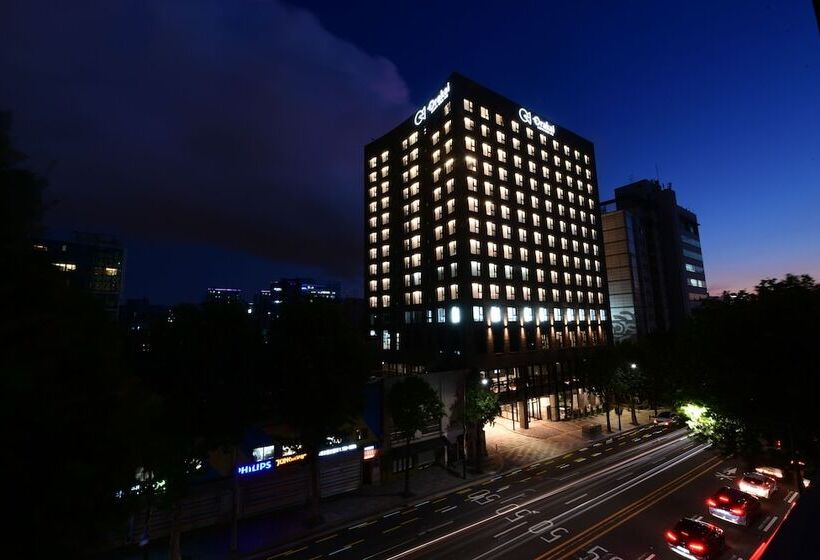 Orakai Daehakro Hotel, Bw Signature Collection