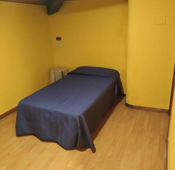 פנסיון Hostal Rural Oricáin