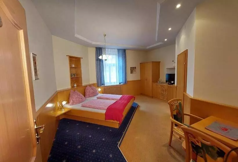 3 Raben   Leoben   Zimmer Für Geschäftsreisende, Urlauber, Monteure Und Handwerker, Polski Pensjonat