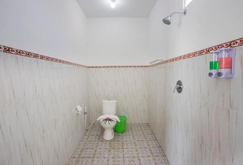 בית מלון כפרי The Waterfront Beach House