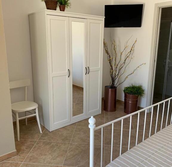 تختخواب و صبحانه Le Tre Colonne