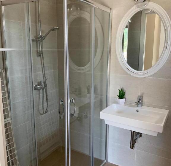 تختخواب و صبحانه Le Tre Colonne