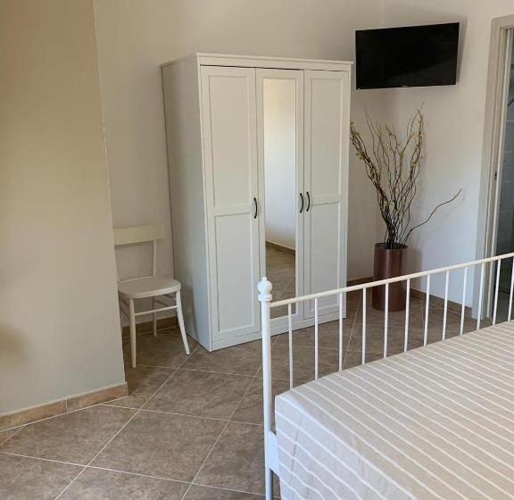 تختخواب و صبحانه Le Tre Colonne