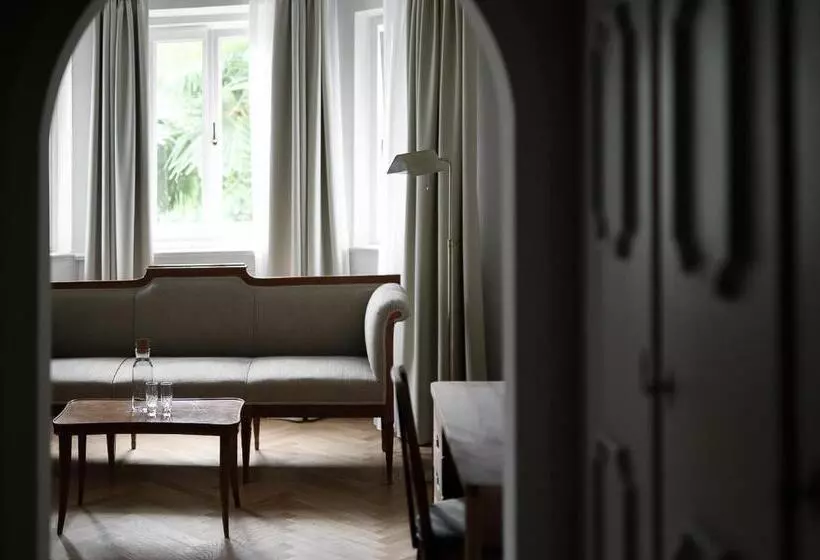 ベッドアンドブレックファースト Villa Arnica