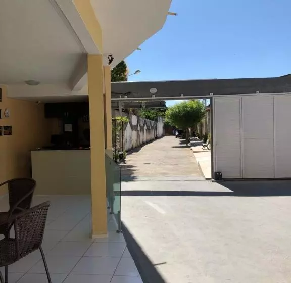 Hotelli Pinto Martins