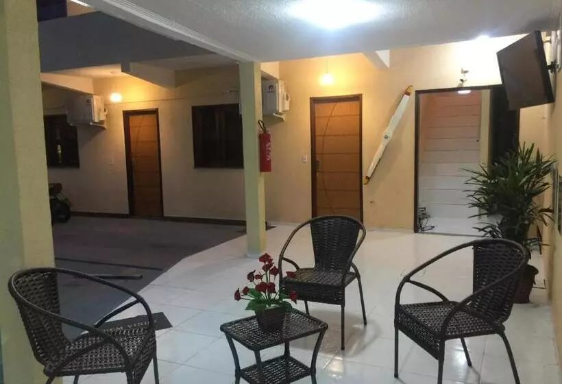 Hotelli Pinto Martins