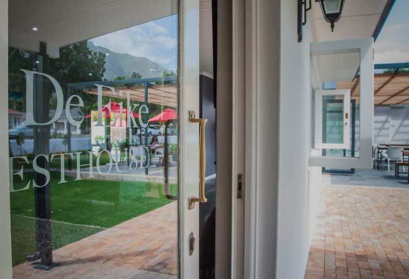 Пансион Aan De Eike Guest House