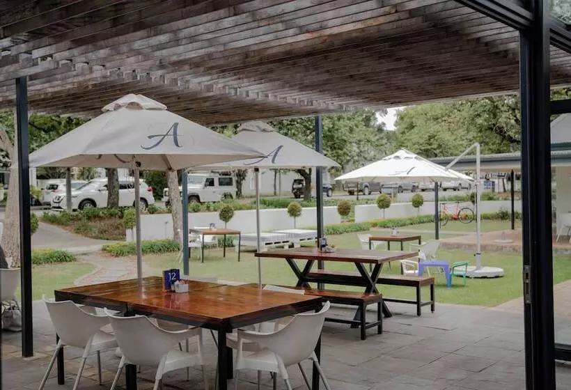 پانسیون Aan De Eike Guest House