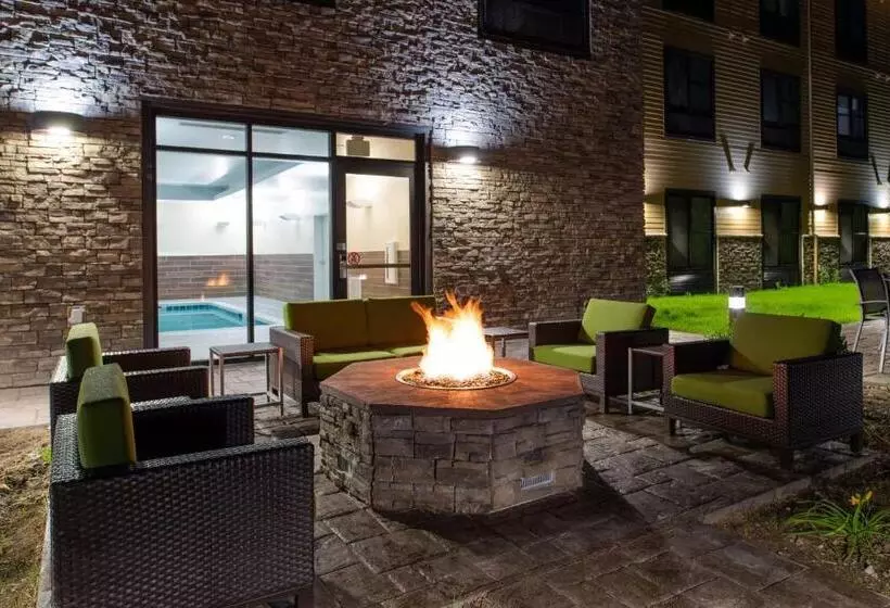 Hotelli Fairfield Inn & Suites By Marriott Canton