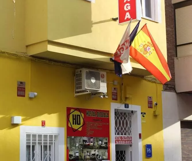 هاستل Hostal Olozaga