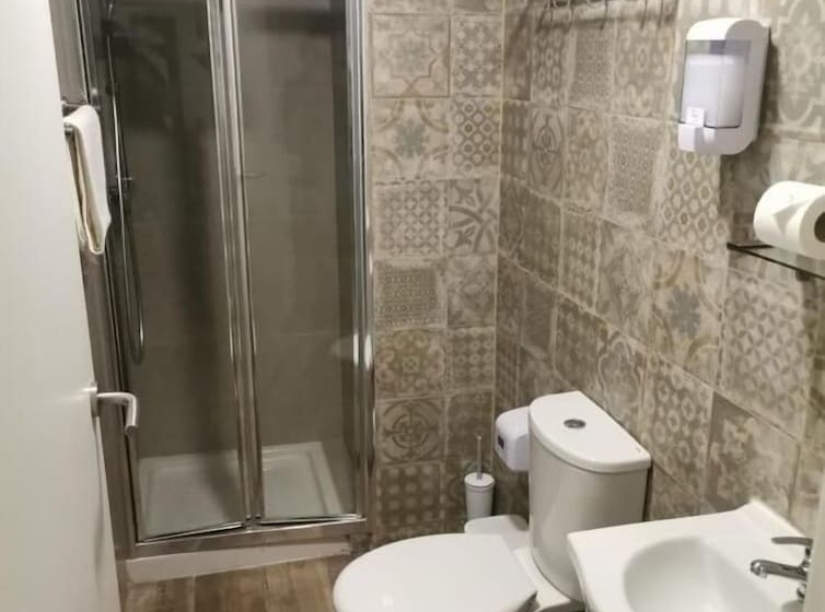 هاستل Hostal Olozaga