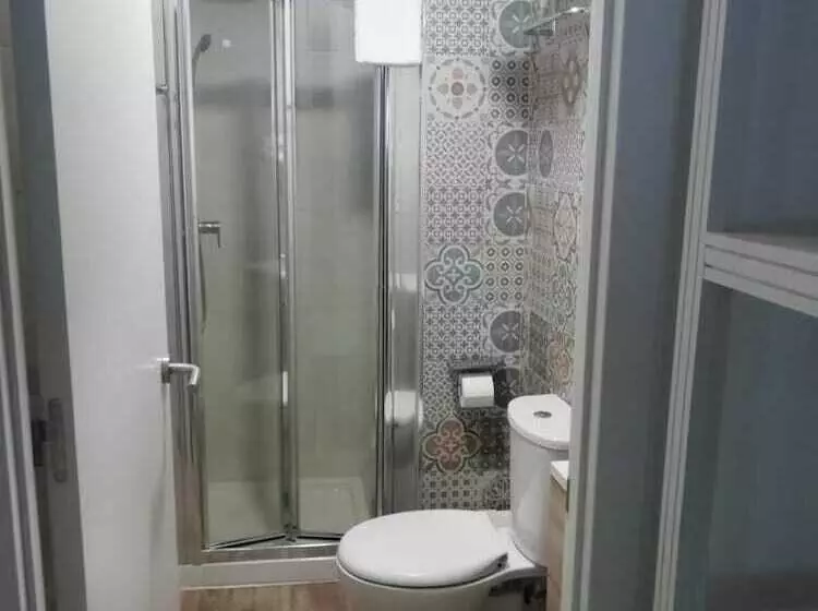 هاستل Hostal Olozaga