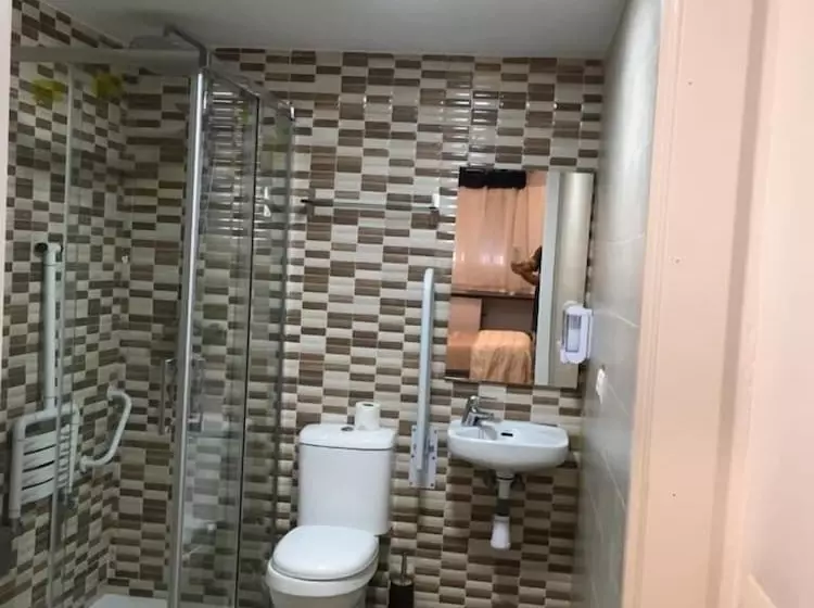هاستل Hostal Olozaga
