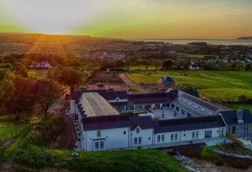 هتل The Salthouse