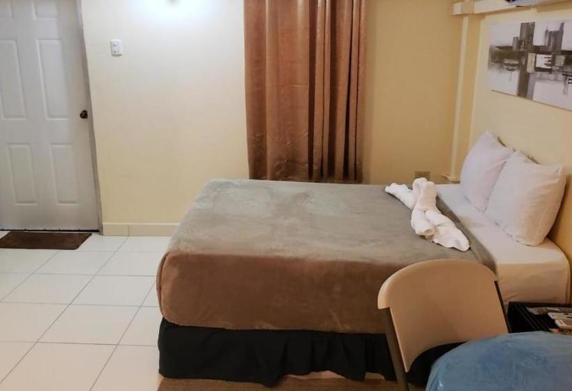 هتل Xanadu Tropical Resort