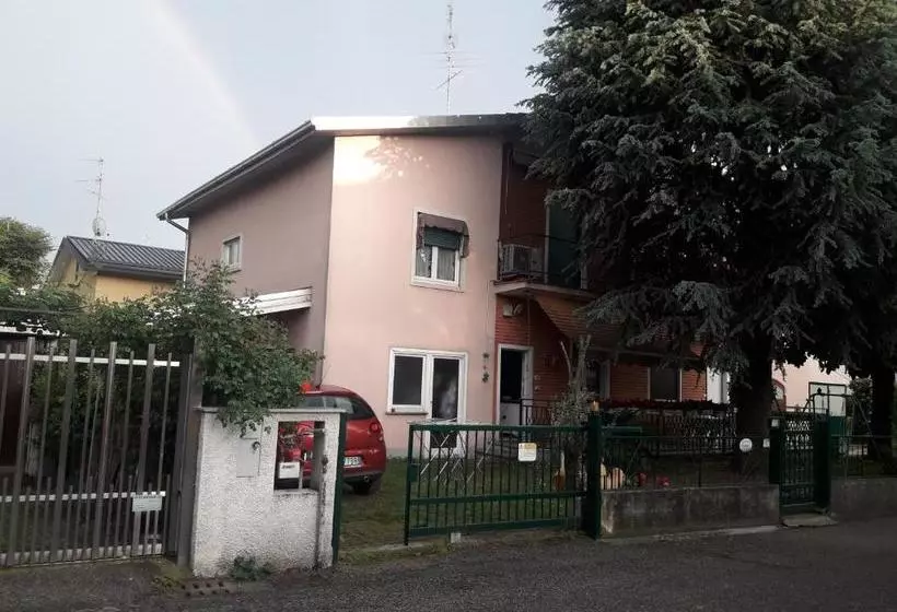 Majatalo Bed Magnolie