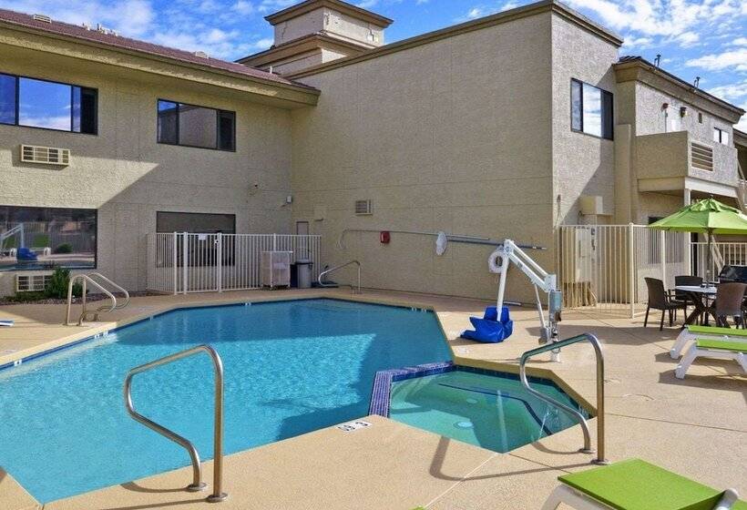 בית מלון כפרי Spark By Hilton Fountain Hills Scottsdale