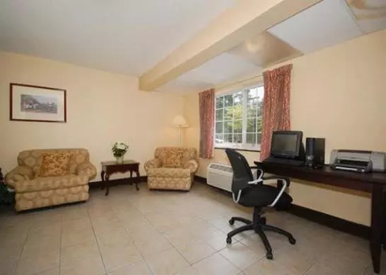 هتل Holiday Inn Express Pittsfield Berkshires By Ihg