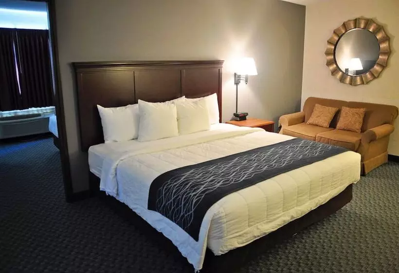 酒店 Dunes Express Inn And Suites