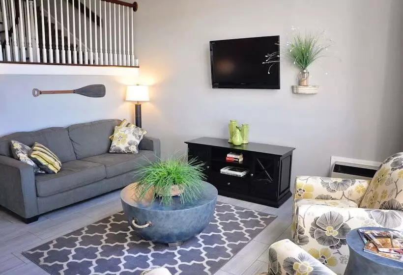 酒店 Dunes Express Inn And Suites