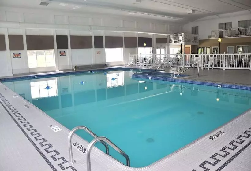 酒店 Dunes Express Inn And Suites