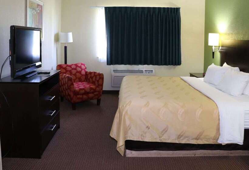 هتل Quality Inn East