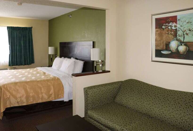 هتل Quality Inn East